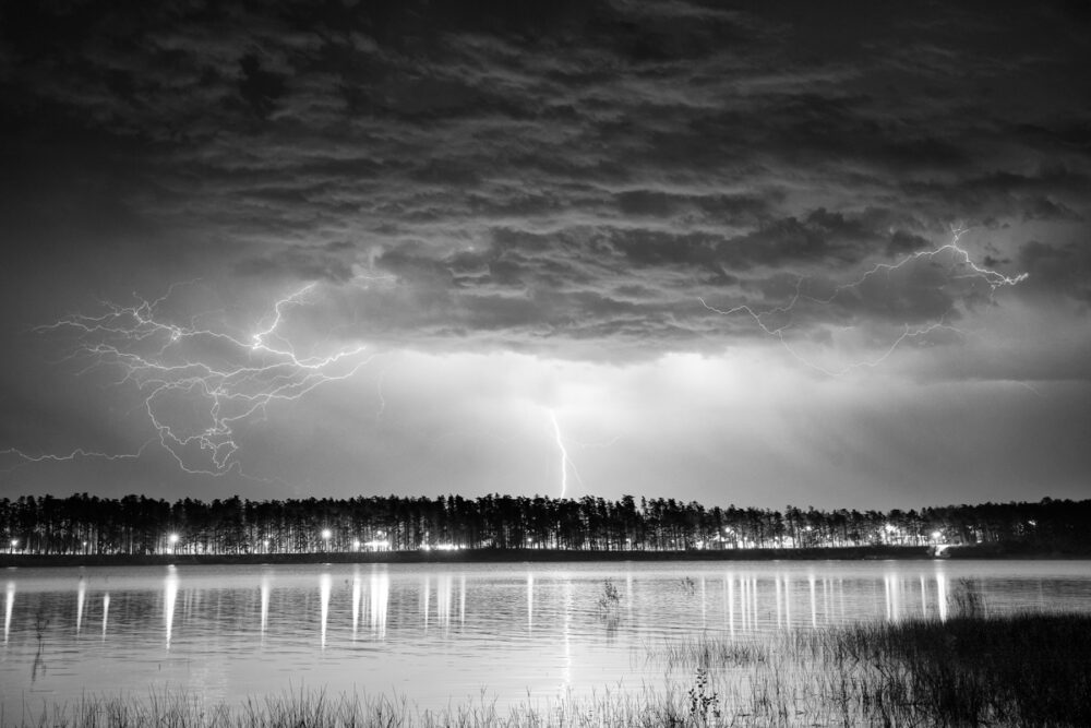 Symphonie De Tempête - Lac De Saint-Ferréol