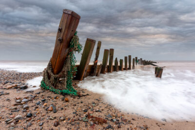 Des Jours Plus Calmes - Spurn Point